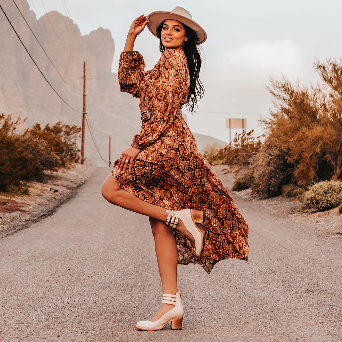 Women's Ankle Strap Block Heels | Vintage Cowgirl Shoes