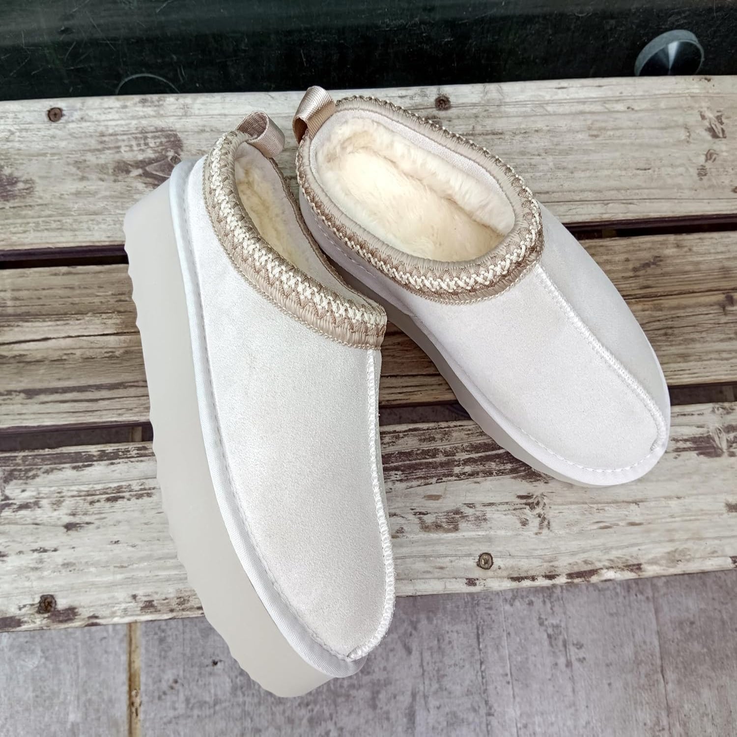 Women’s Warm Winter Shoes Plush Indoor Non-Slip