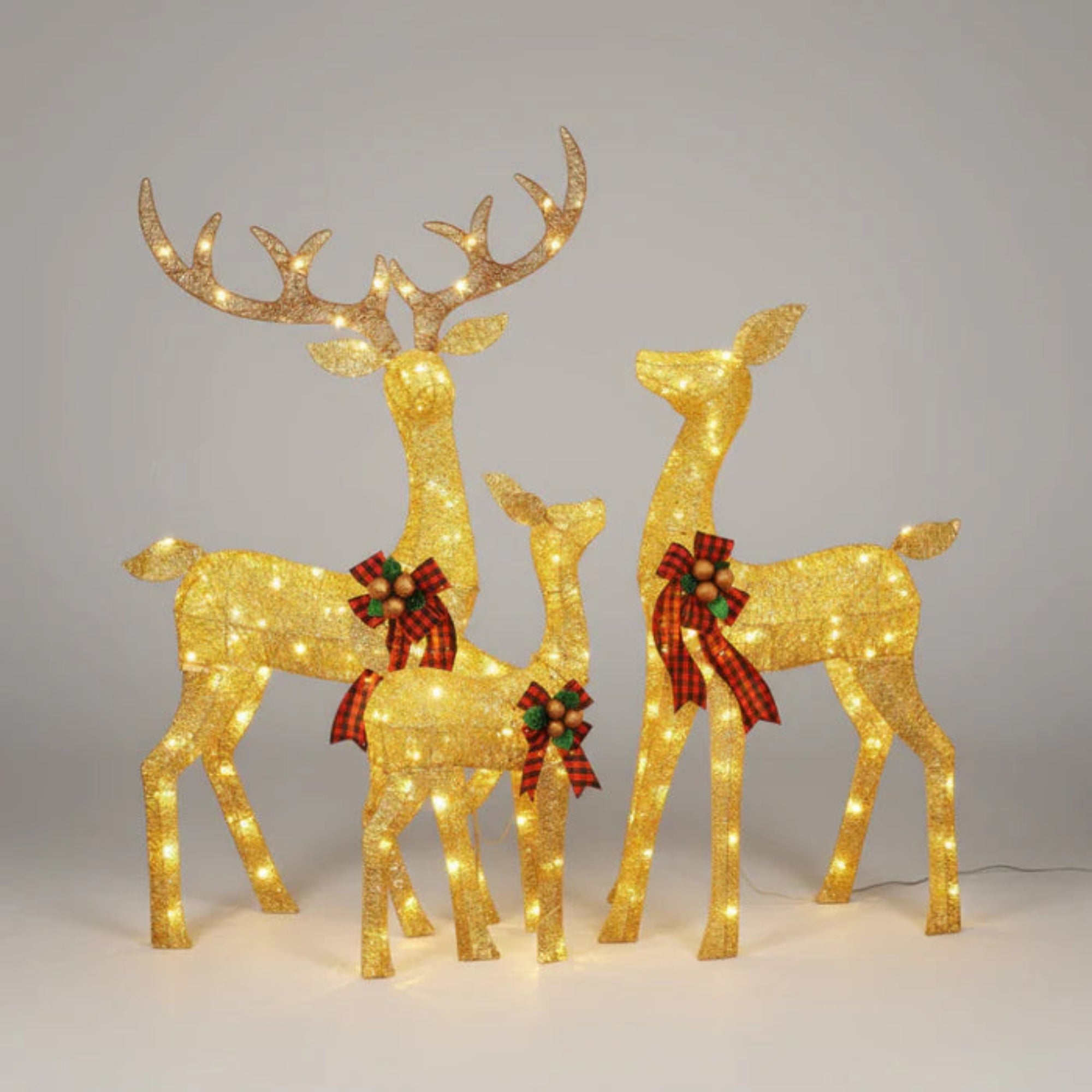 Christmas Deer Family Outdoor Decorations Lighted Waterproof Reindeer