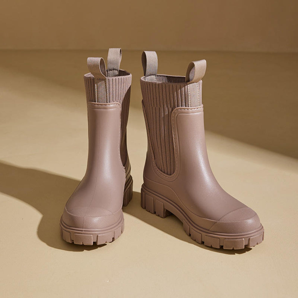 Women’s Waterproof Chelsea Boots – Ankle Grip Sole
