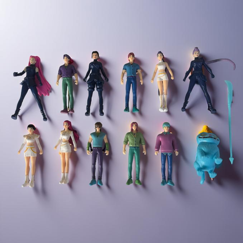 Kpop Anime Action Figures PVC Collectible Model Kids Toys