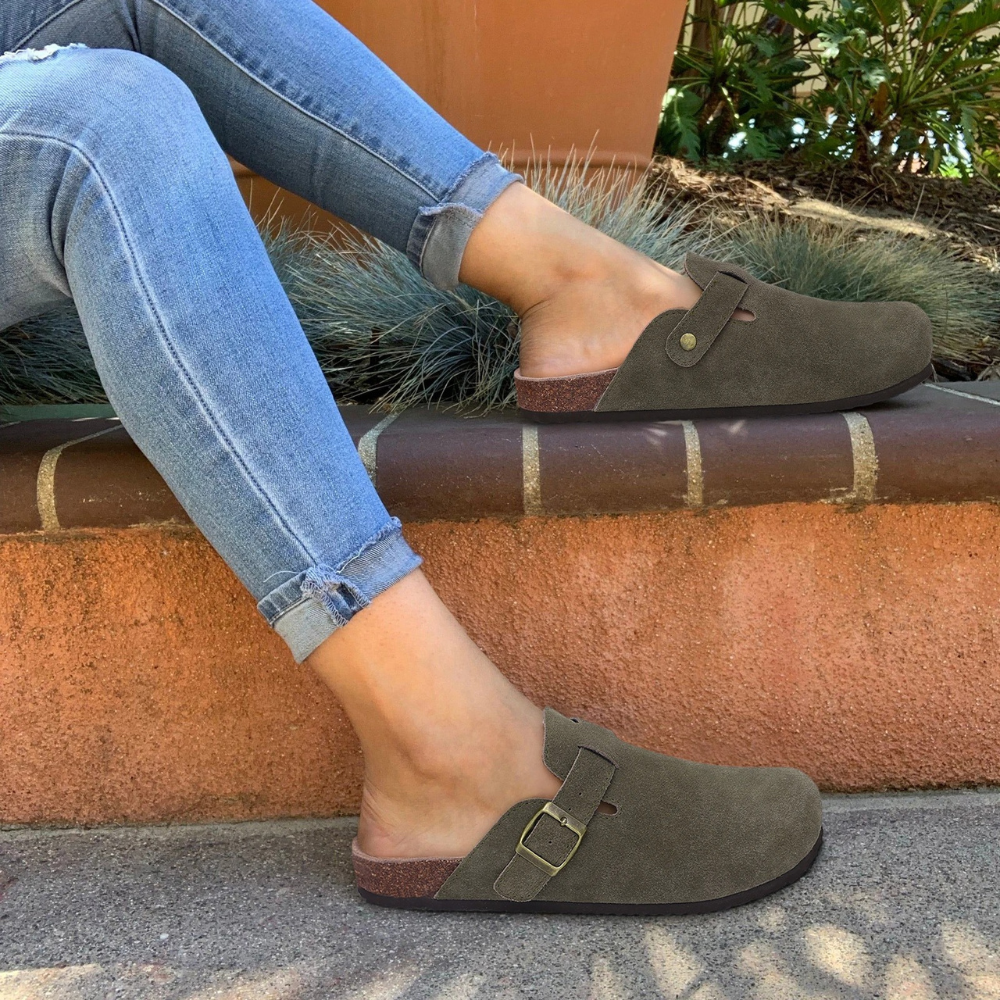 Women's Comfortable Slip-On Clogs | Work Flats Support