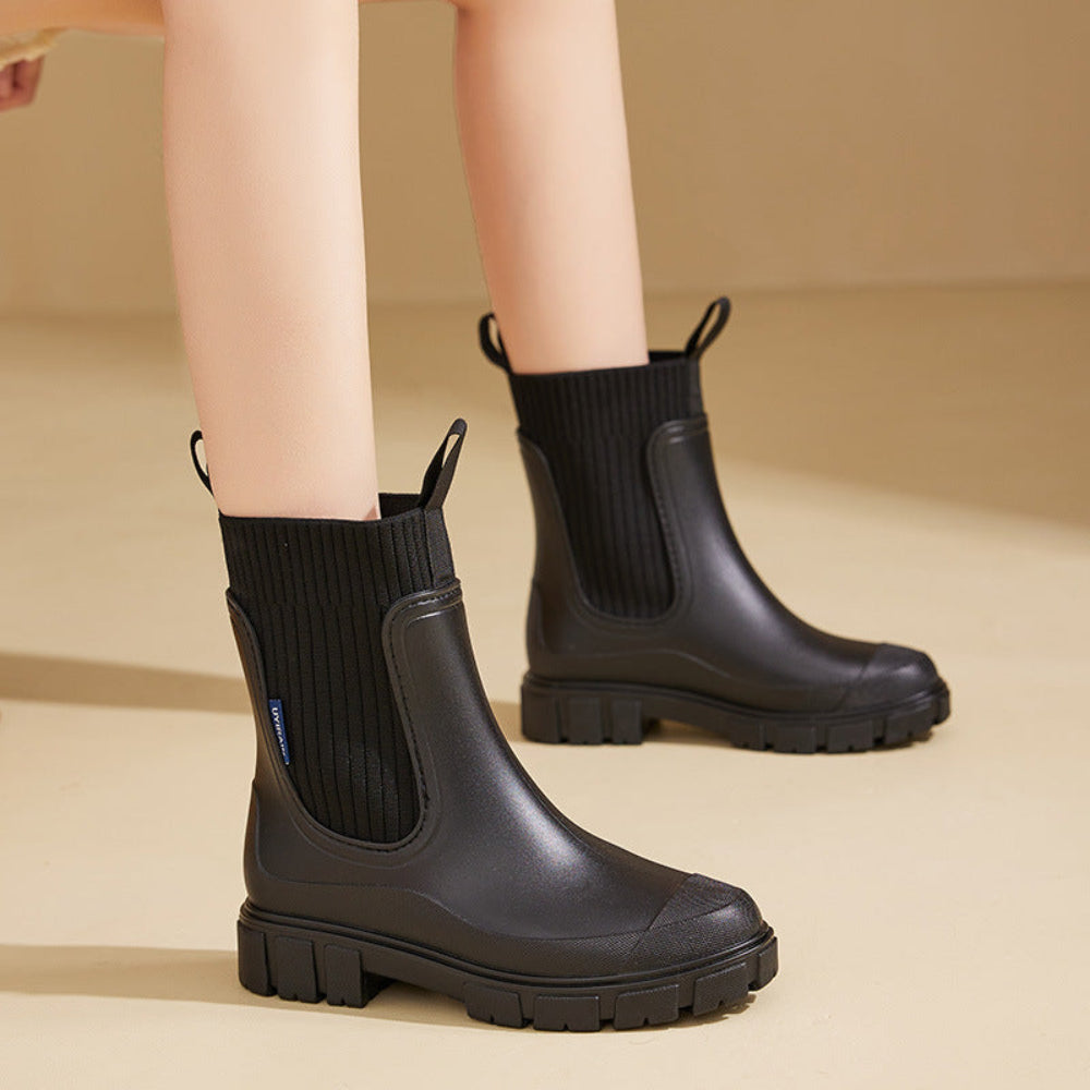 Women’s Waterproof Chelsea Boots – Ankle Grip Sole