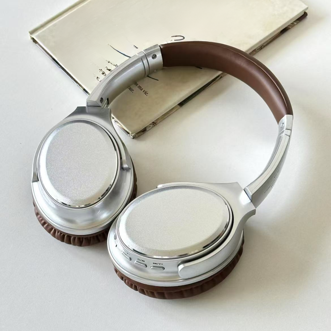 Wireless UHF Stereo TV Headphones Long Range Comfortable Design