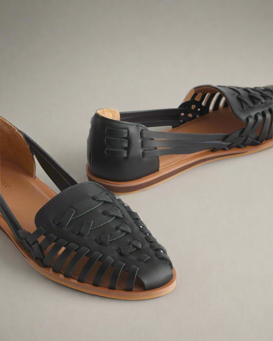 Women’s Comfortable Flat Sandals | Woven Leather Closed Toe Slip On
