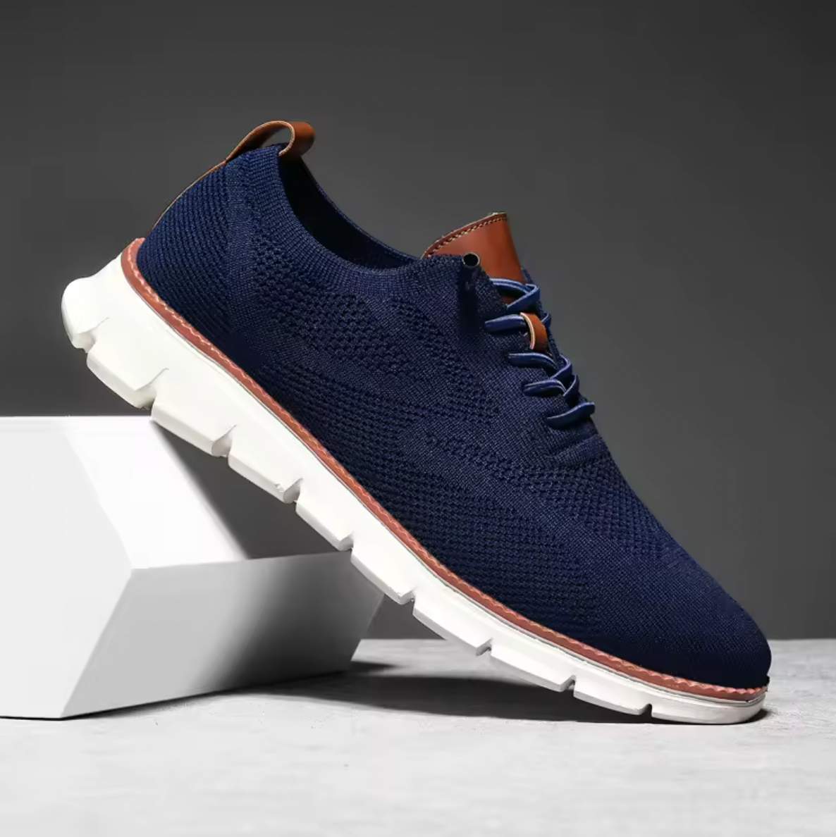 Men’s Lightweight Running Sneakers | Breathable Arch Support