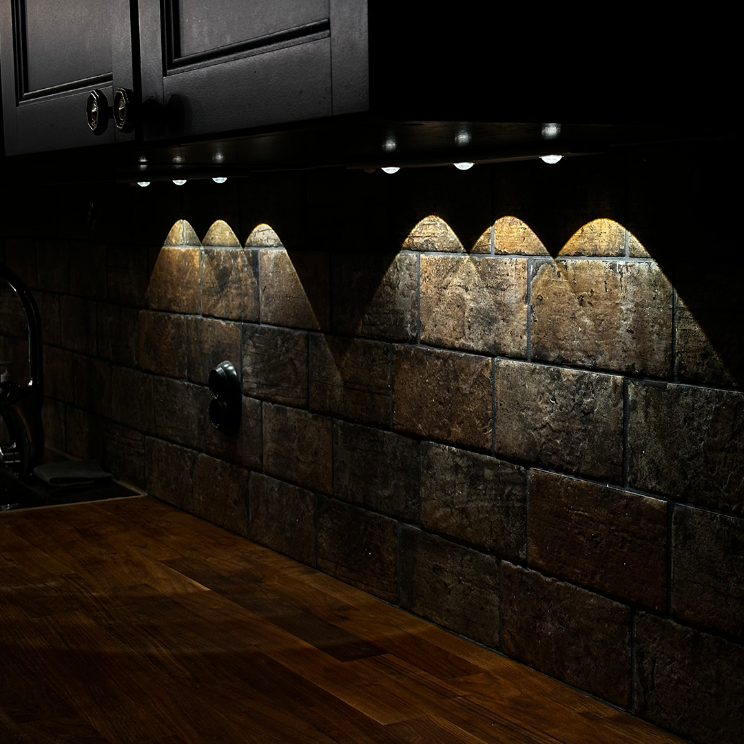 Wireless Motion Sensor LED Lamp Smart Home Lighting Solution 2