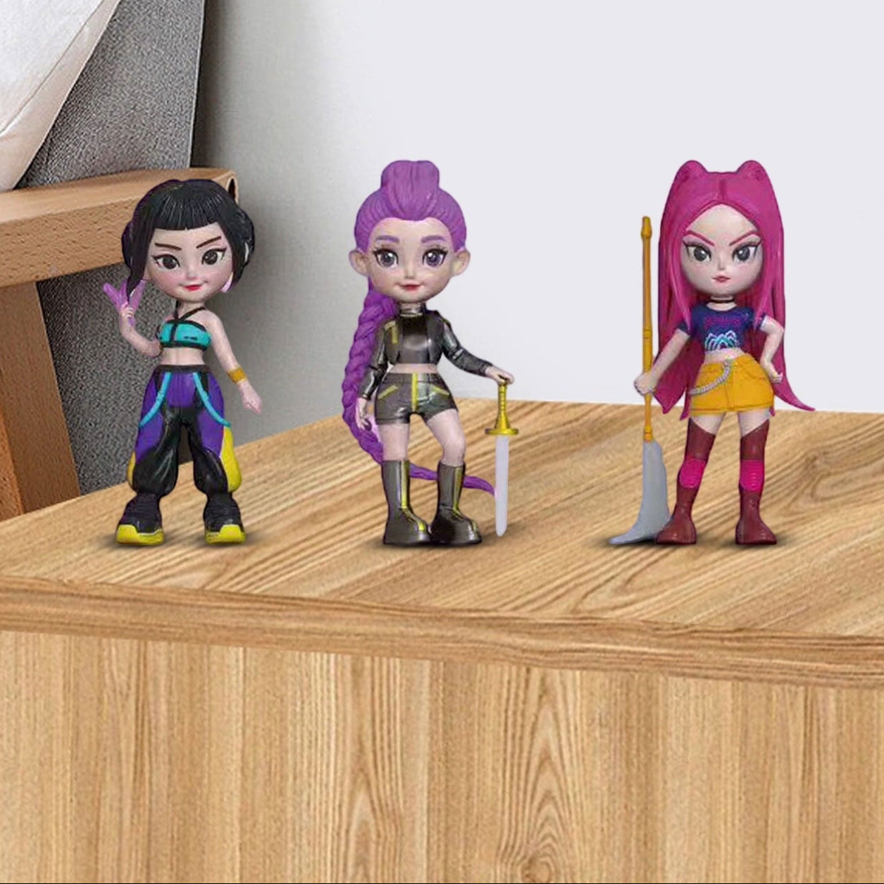 K-Pop Figure Hunter Set Collectible Desk Decor Gift